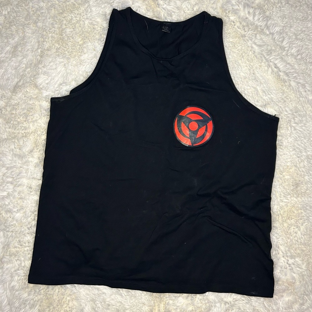 Naruto - Uchiha clan symbol on the back with the Mangekyō Sharingan on the front